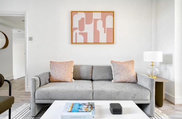 Elegant & Cosy in the Heart of London