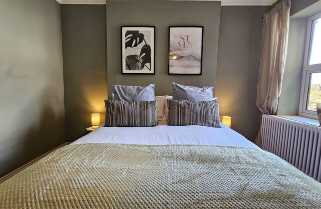 Elegant Greenwich Apartment