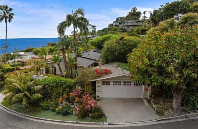 Elegant Laguna Beach Retreat with ocean and mountain views.