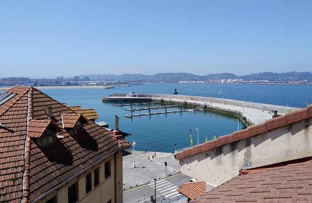 Elegant penthouse Las Gaviotas-Cimadevilla