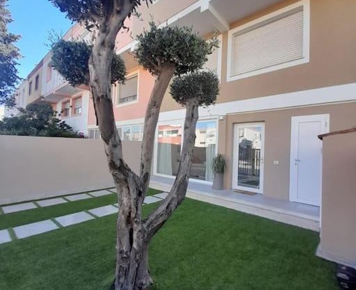 Elegante monolocale Elmas Cagliari