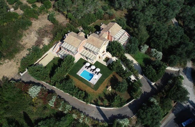 Eleonas Luxury Homes