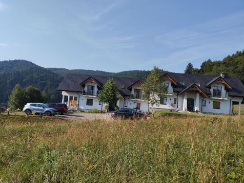 ELFF -Apartamenty i pokoje gościnne