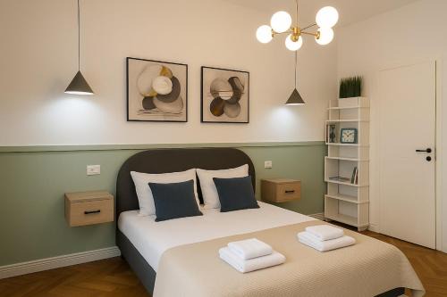 Emerald Escape - near Cismigiu Park