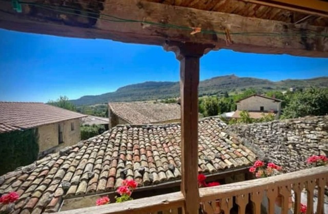 Encantadora Casa de Pueblo