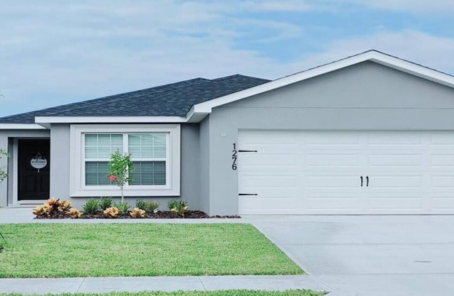 Encanto at Auburndale: "Where it feels like home"