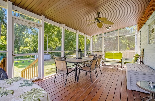 Enchanting dog-friendly home w/grill, firepit, full kitchen, & washer/dryer