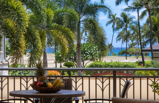 End Summer in style. Discounted FALL RATES!-OT204- Sleeps up to 6- 2 bed, 2 bath