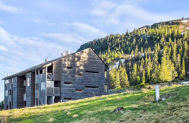 Enjoy a quiet vacation by the fjord