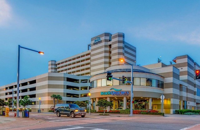 Enjoy Amazing Views From Your X-Tra Large Oceanfront Balcony!