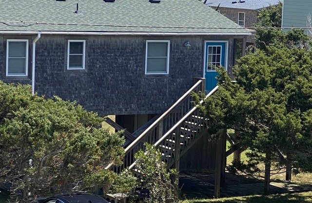 Enjoy Easy Access To The Ocean Less Than 100 Yards Away!