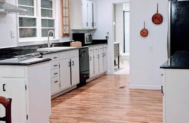 Enjoy farm and nature near South Huntsville, Redstone Arsenal, and the River!