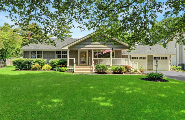 Enjoy the Serenity of Wine Country on Long Island's North Fork!