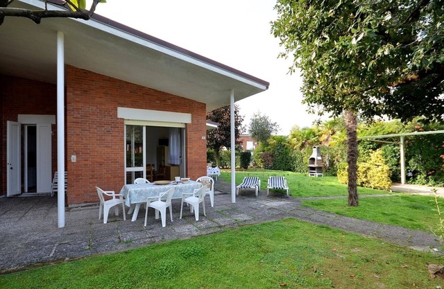 Enjoy your holiday in a relaxing villa close to the beach by Beahost Rentals