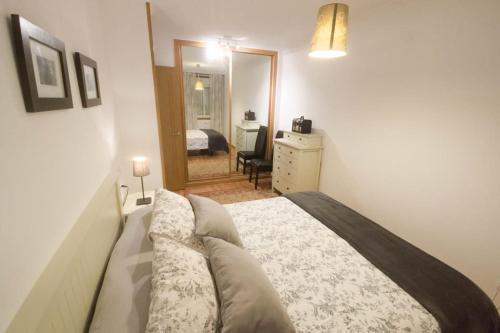 EnSAN CIPRIAN Urb con Playa y Piscina