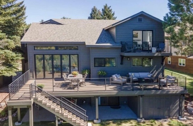 Entire Home on River 2 miles from Arrowhead lifts/minutes to Beaver Creek & Vail