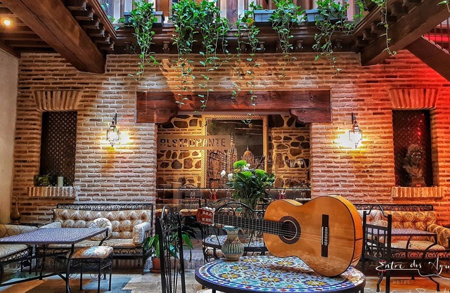 Entre Dos Aguas Hotel Boutique