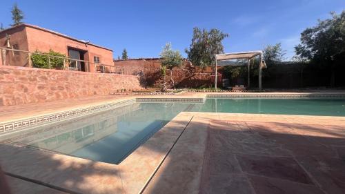 Escapade famille - vue panoramique et piscine privée