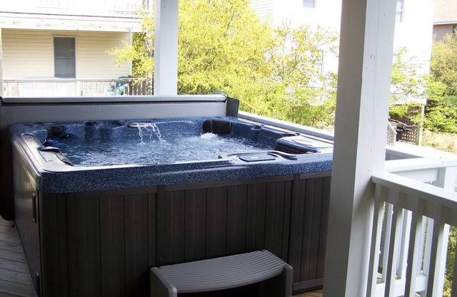 Escape to Brightside OBX where Sunny Days & Sea Breezes are always in sight!