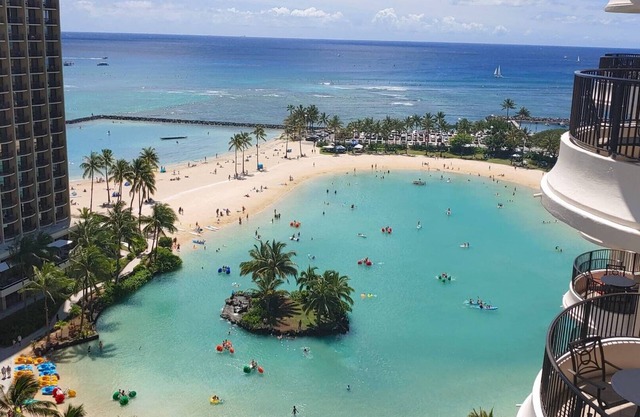 Escape to Paradise at Lagoon Tower by Hilton Grand Vacations – Studio Retreat!