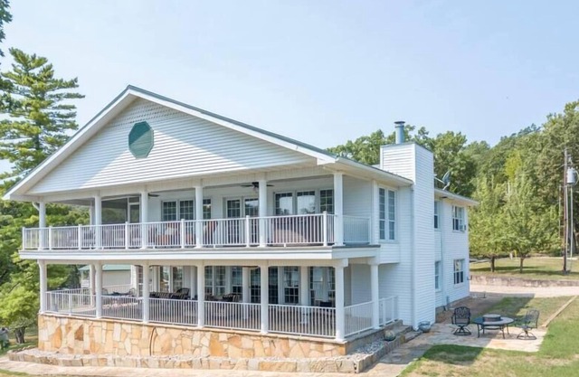 Escape to Tall Timbers Luxury Getaway