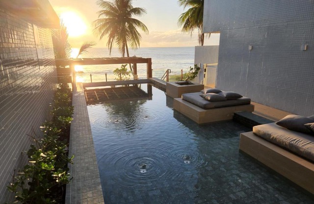 Espaço a beira mar de João Pessoa com jacuzzi e pé na areia