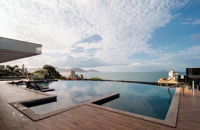 Espelho das Águas: Cobertura com Jacuzzi UB3265