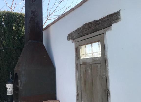 Estancia al pie de la Sierra del Pozo