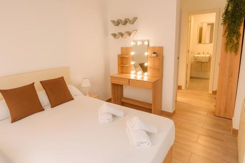 ESTRENO! Junto a Catedral con Garaje Gratis by DomusHome