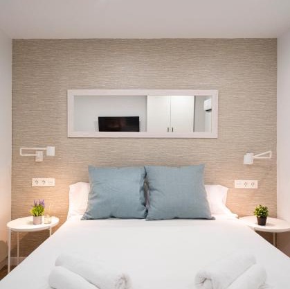 Estudio Deluxe en Jardines del Triunfo - Granada