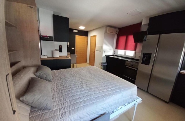 Estudio en Ribeira by Cristian&Tamara "alquileres"