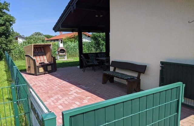 Eul K3 completely fenced