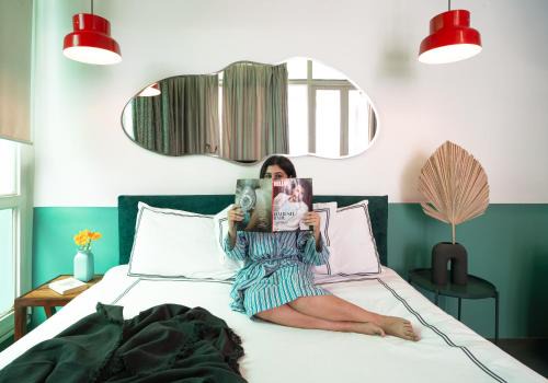 Evara Stylish and Luxury Apartments in HKV, 900SQFT Spacious
