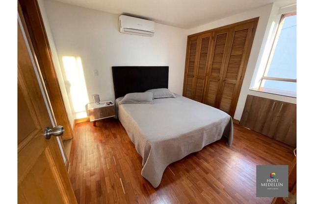 ☆EXCELLENT LOCATION EL POBLADO ☆215MB WIFI ☆A/C