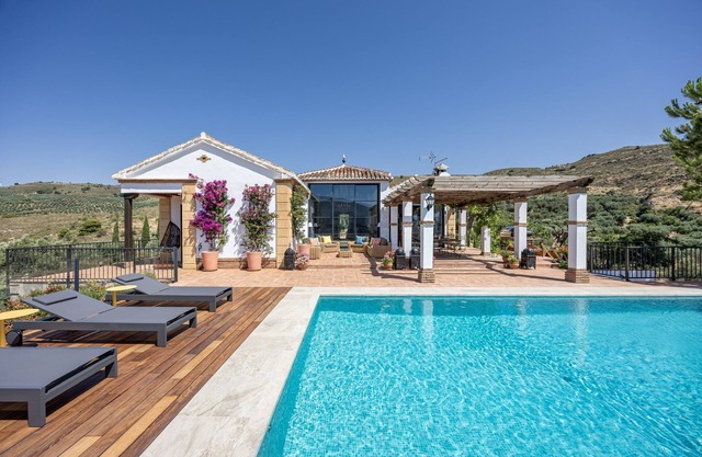Exclusive Country Villa with Stunning Views & Infinity Pool