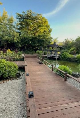 Exclusive Lake Tiny House in Beautiful Japanese Garden