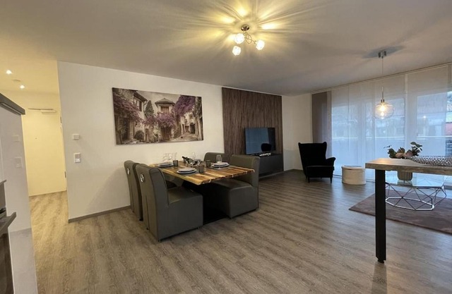 Exklusive Wohnung Zentral mit großem Balkon