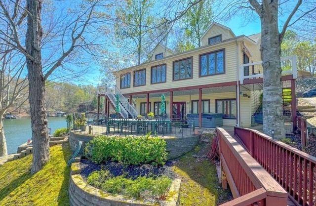 Experience lake life at our lakeside retreat near Smith Mountain Lake VA