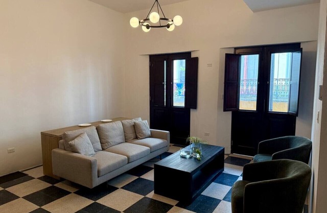 Explore Old San Juan, Colonial Home with Balcony