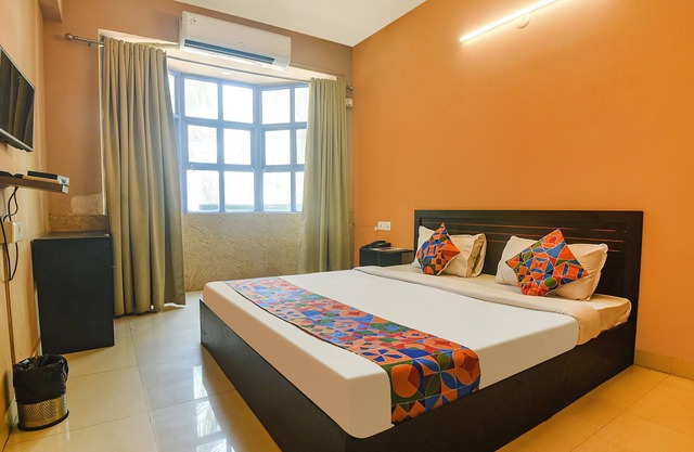 FabEscape Aqualura Verem With Swimming Pool