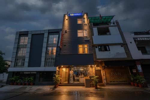 FabExpress Santosh Residency