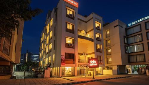 FabHotel East Field Homes - Nr Airport Road
