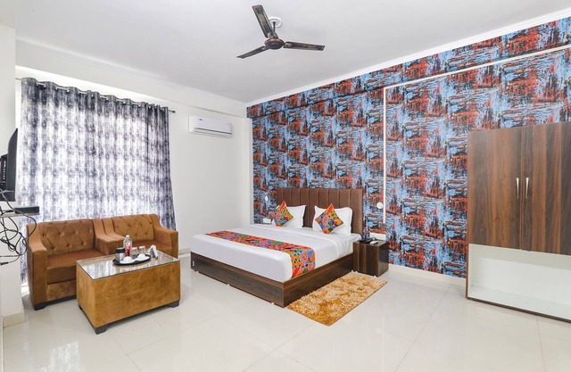 Fabhotel The Villa I