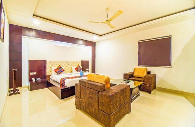 FabHotel Transit Delhi Airport Mahipalpur