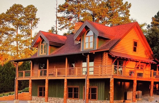Fabulous 4-bedroom cabin in charming Pell City.