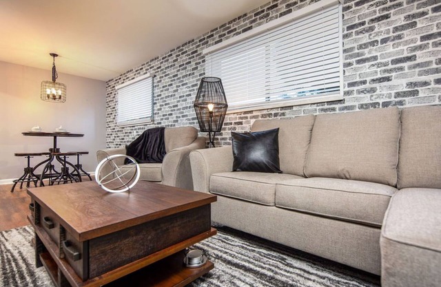 FairLane #2| Uncaged