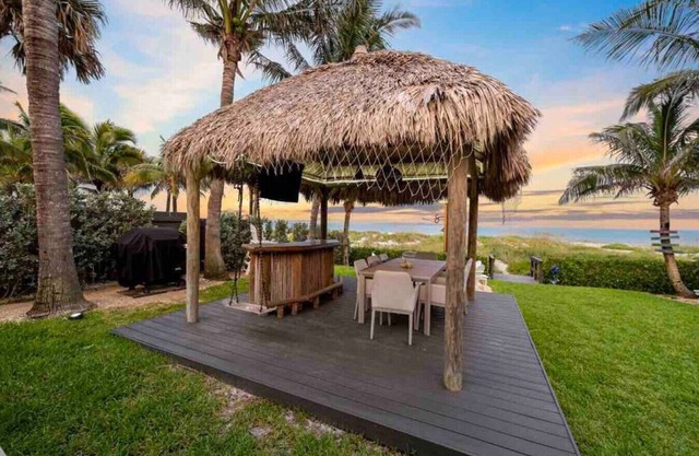 Fall Flash Sale –15% Off Oceanfront Cocoa Beach Vacation Home | Private Beach, Tiki Bar & Family Fun