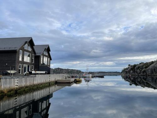 Familierorbu på Bømlo, Family rorbu on Bømlo