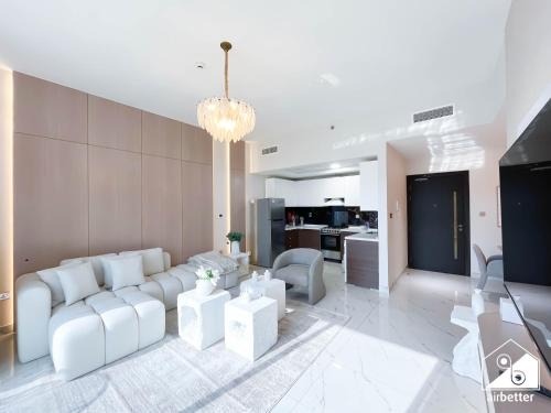 Family-Friendly 2BR l Pool, Garden & Parking