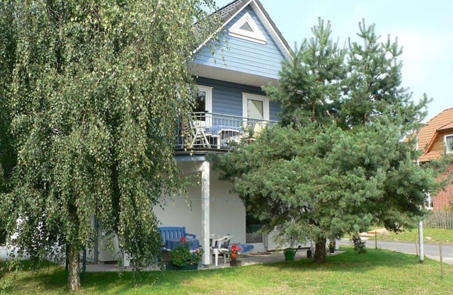 Family friendly apartment in a new house in the baltic typical (blue/white) St